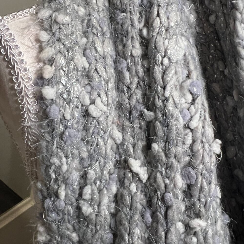 NWT Anthropologie Gray Chunky Metallic Infinity Scarf - Picture 4 of 9